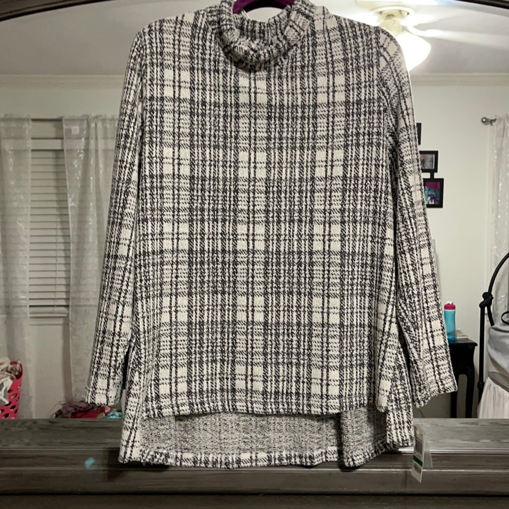 Dressy black and white high neck top